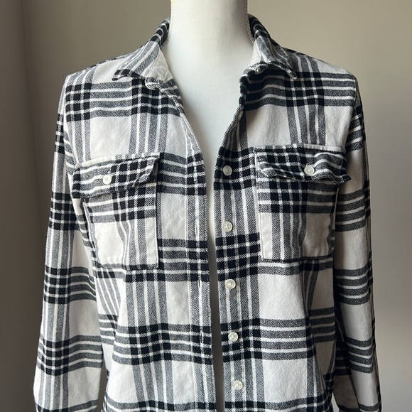 Forever 21 Flannel Shirt - Picture 2 of 13